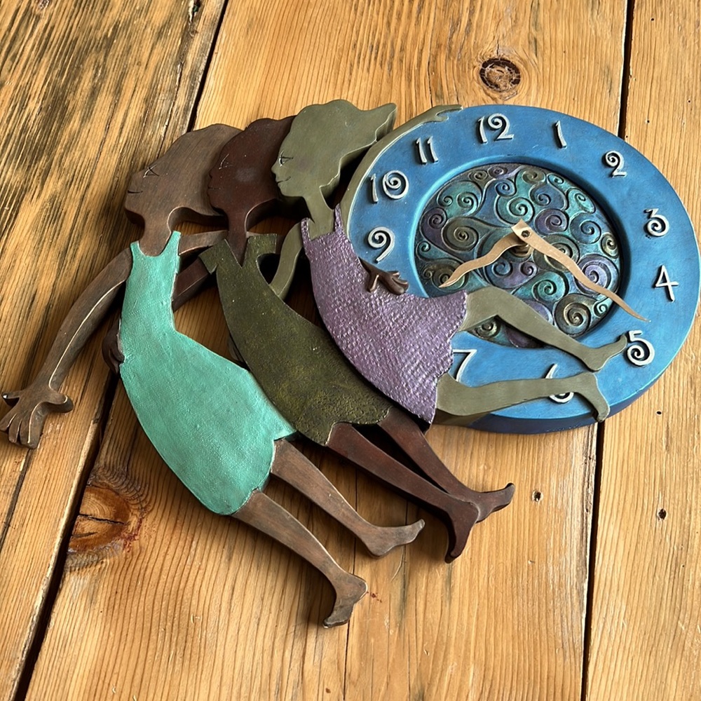 Girlfriend’s Wall Clock